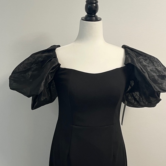 Dresses & Skirts - Brand new black formal dresd